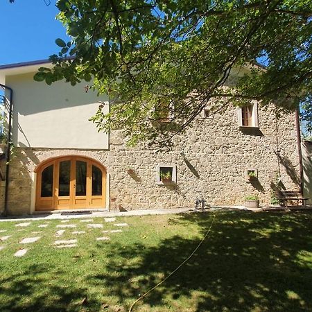 Busso Al Noceto Countryside Bed & Breakfast エクステリア 写真