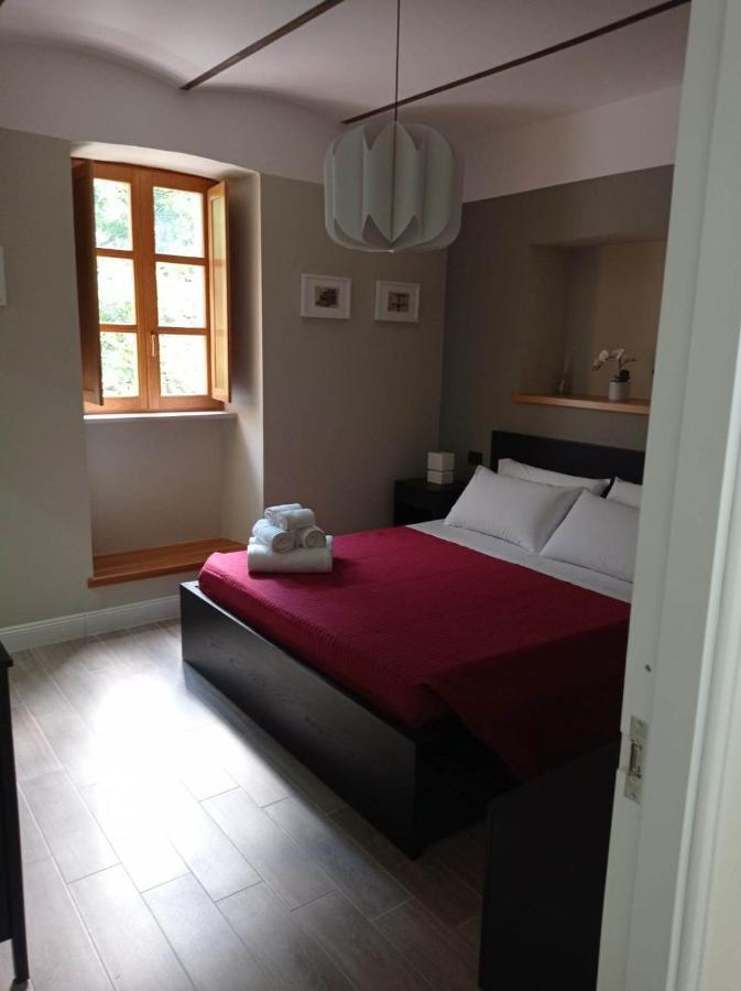 Busso Al Noceto Countryside Bed & Breakfast エクステリア 写真