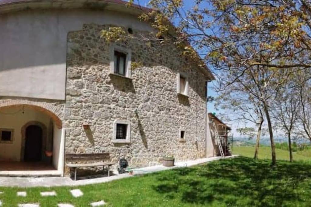 Busso Al Noceto Countryside Bed & Breakfast エクステリア 写真